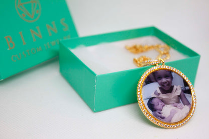 Round Face Bling Photo Necklace